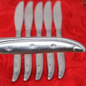 8X BK HEAVENLY STAR Pattern Present Stainless Hong Kong Flatware Butter Knives